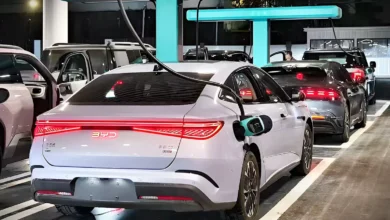 byd-تطلق-شواحن-كهربائية-فائقة-السرعة-بتصميم-يشبه-مضخات-الوقود