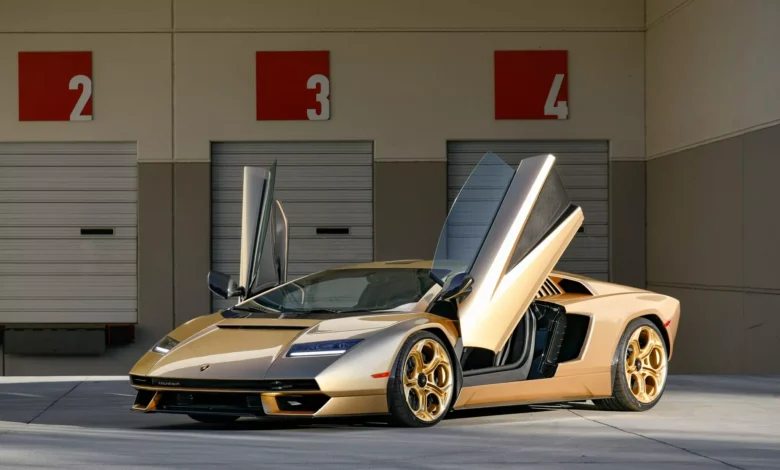 lamborghini-countach-lpi-800-4-تعود-إلى-المزادات…-كيف-تطورت-قيمتها-في-السوق؟