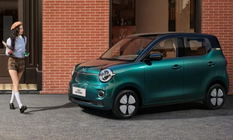 wuling-hongguang-mini-ev…-سيارة-صغيرة-تغيّر-مفهوم-التنقل