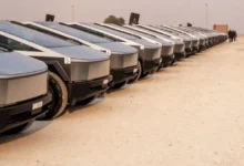 هل-يؤثر-التصعيد-في-إيران-على-tesla-وصناعة-السيارات؟-تأثيرات-غير-مباشرة-بدأت-تظهر