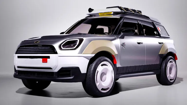 mini-countryman-بنظام-صوت-خارجي…-تجربة-مختلفة-خارج-السيارة