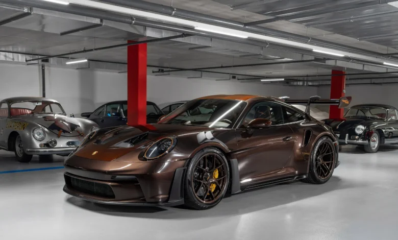 بورشه-911-gt3-rs-باللون-البني-الفريد-من-sonderwunsch:-تحفة-استثنائية-بلمسات-برتقالية