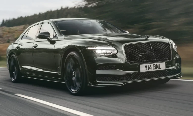 bentley-flying-spur-2027-المحدّثة:-نهاية-تقليد-بدأ-عام-1962-وعودة-الفئة-الرياضية-s-بقوة-671-حصاناً